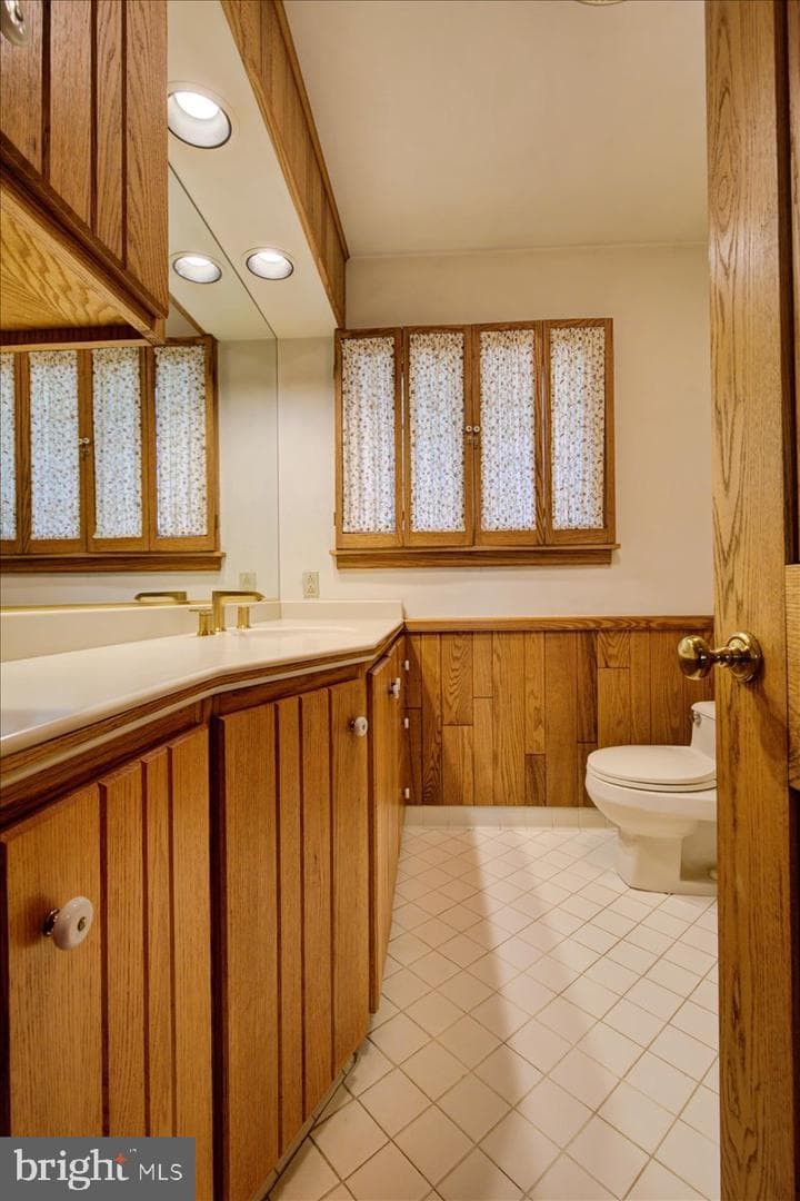 560 Clothier Springs Road photo 32