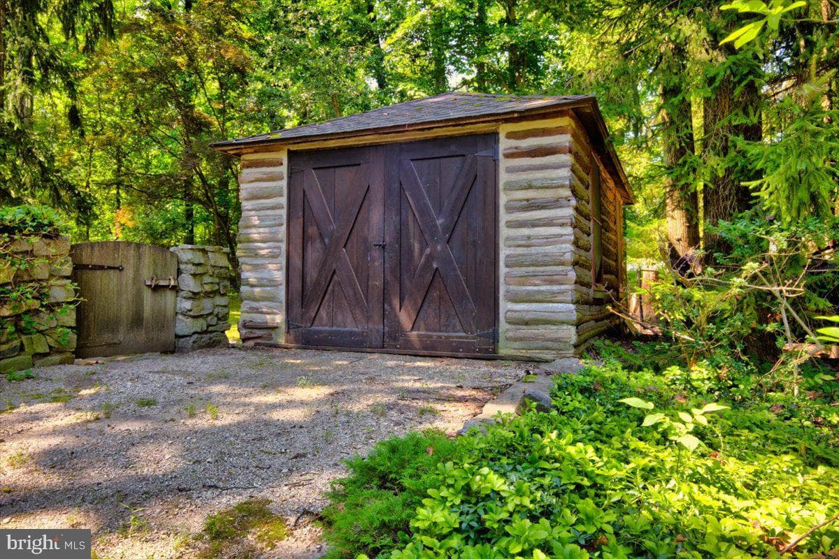 560 Clothier Springs Road photo 63