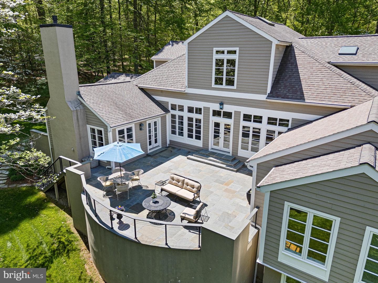 112 Hawks Nest Lane photo 4