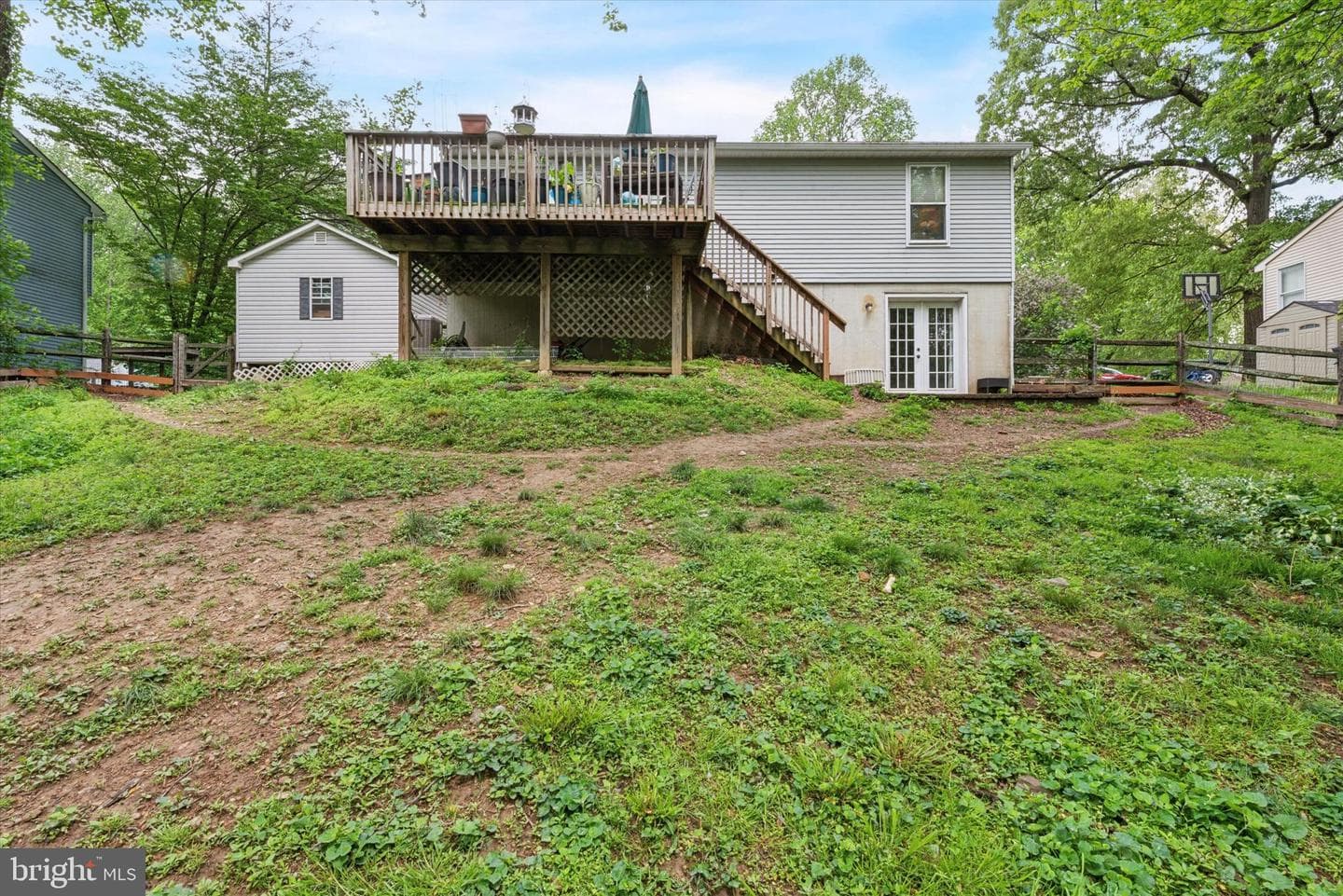 611 Morgan Drive E photo 15