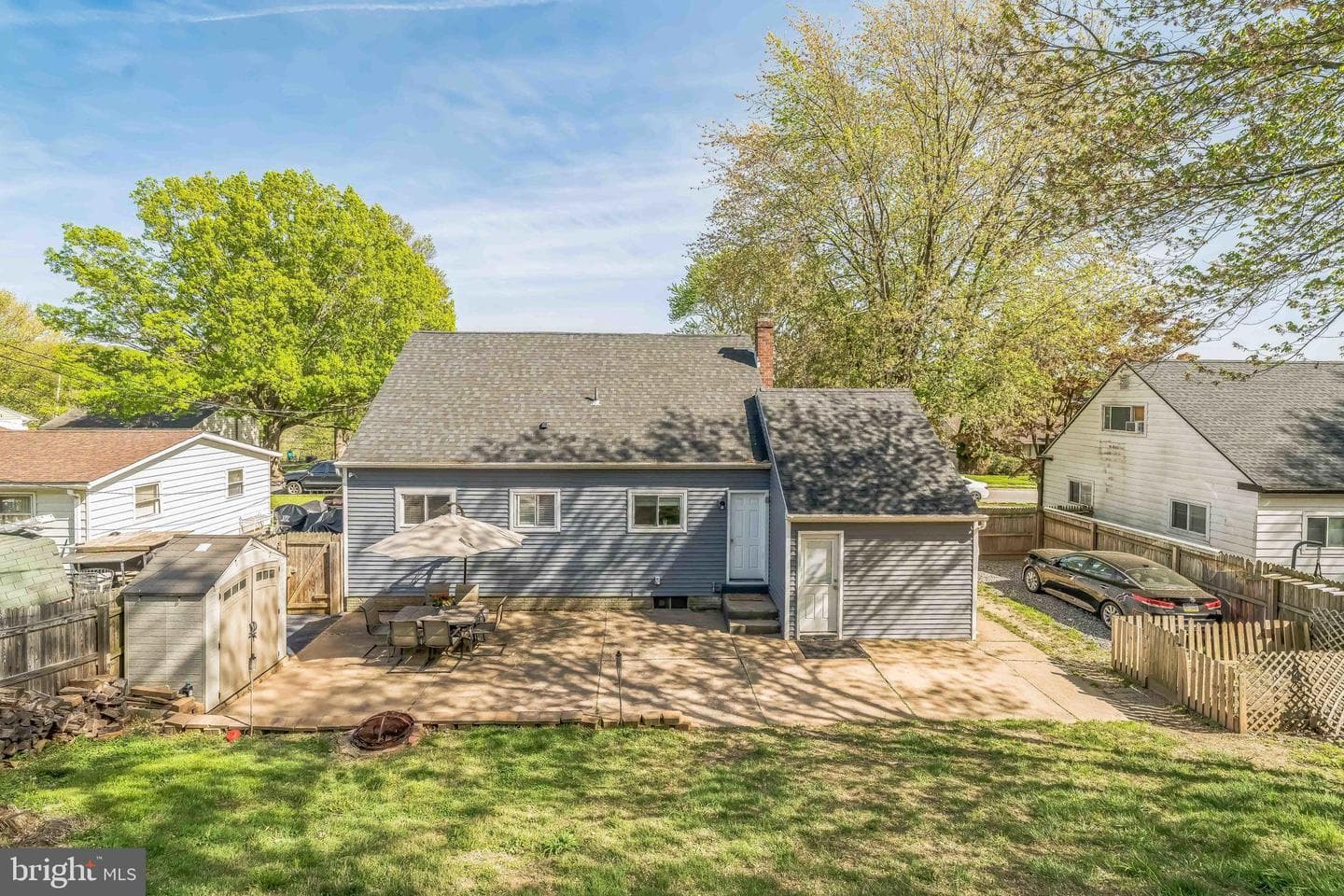 34 Penn Avenue photo 6