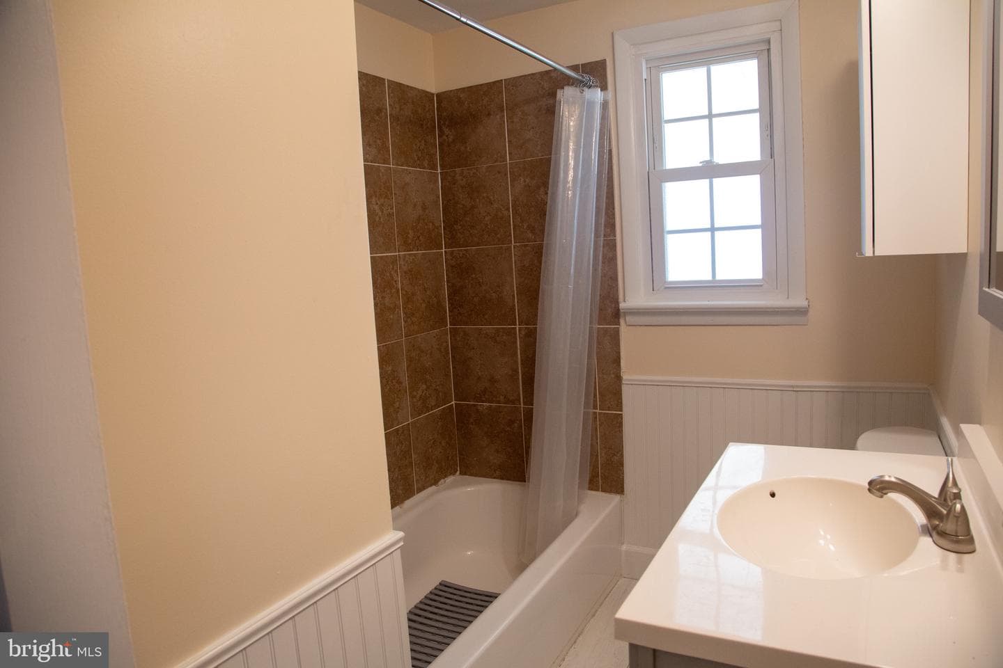 407 Virginia Avenue photo 14