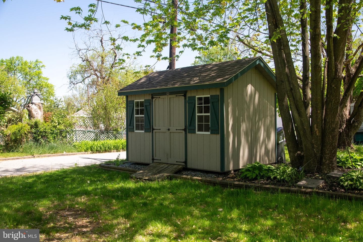 407 Virginia Avenue photo 24