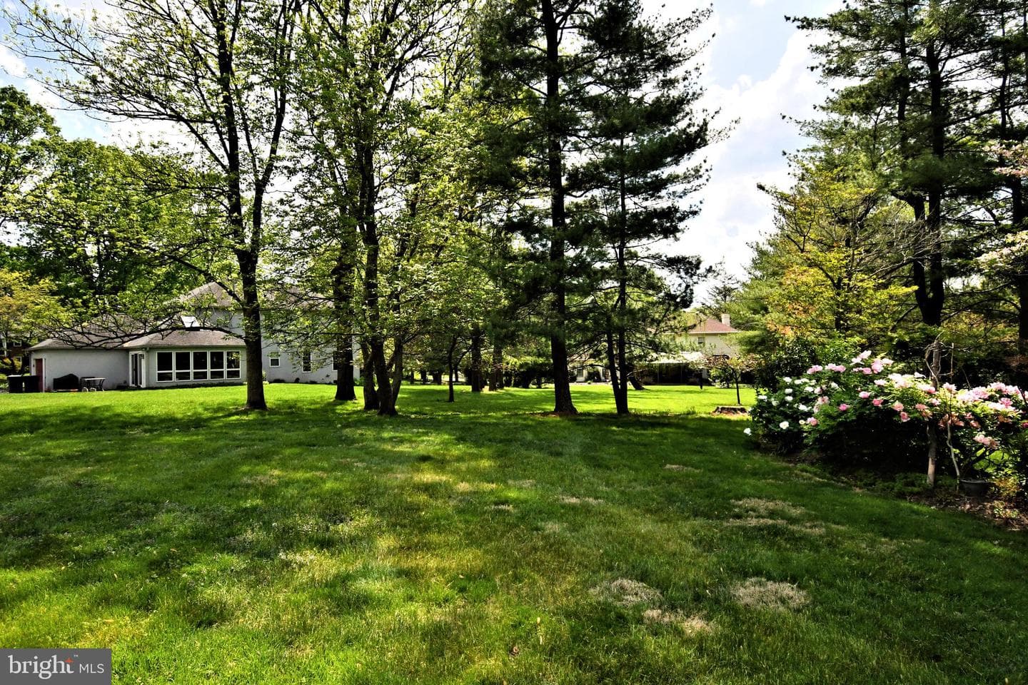 816 Glenn Circle photo 63