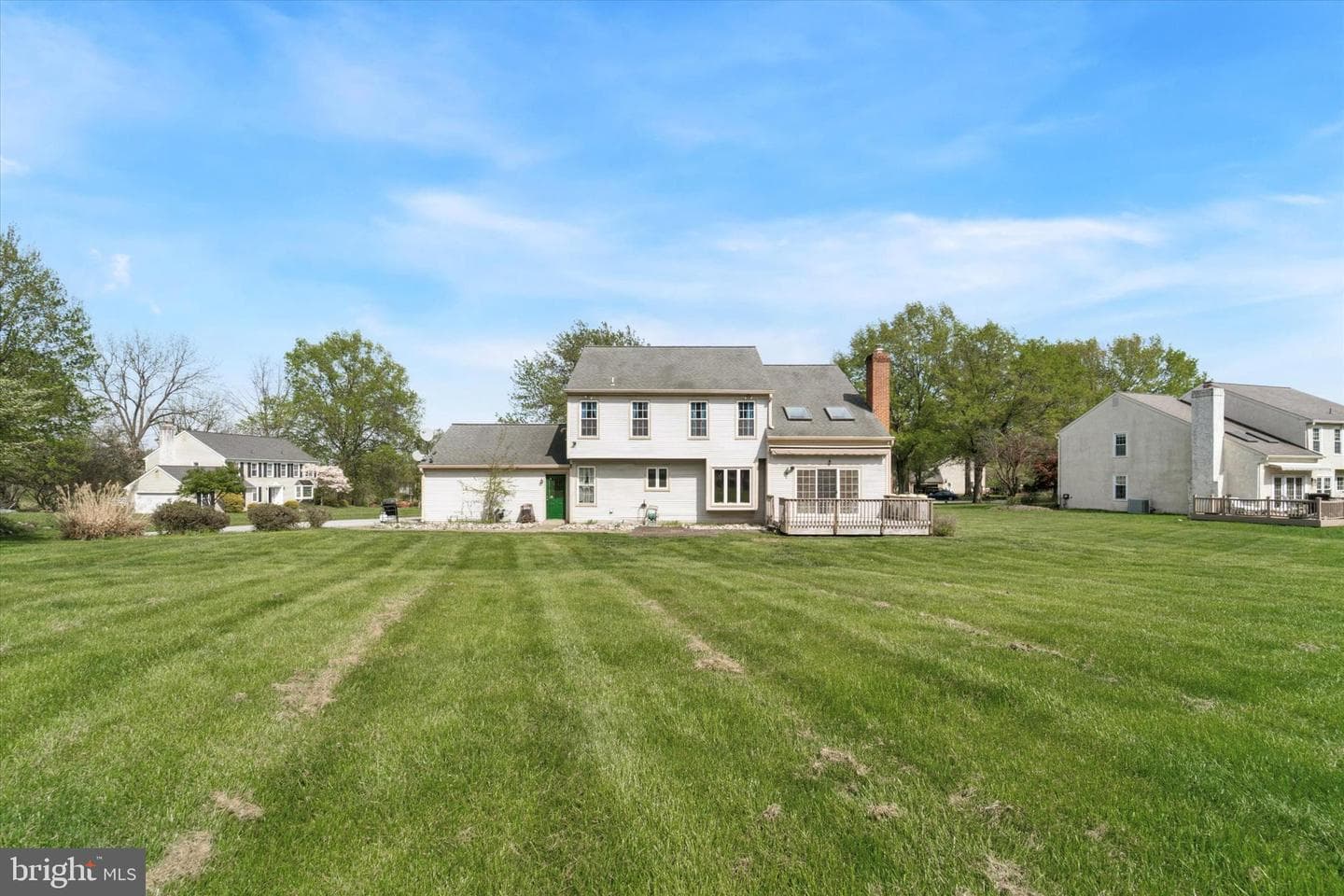 1098 Armstrong Court photo 20