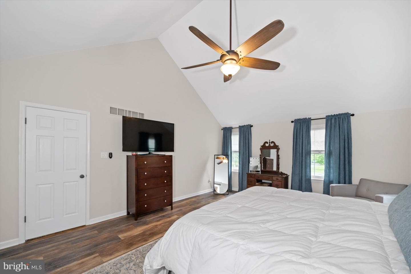 311 Clearfield Drive photo 34
