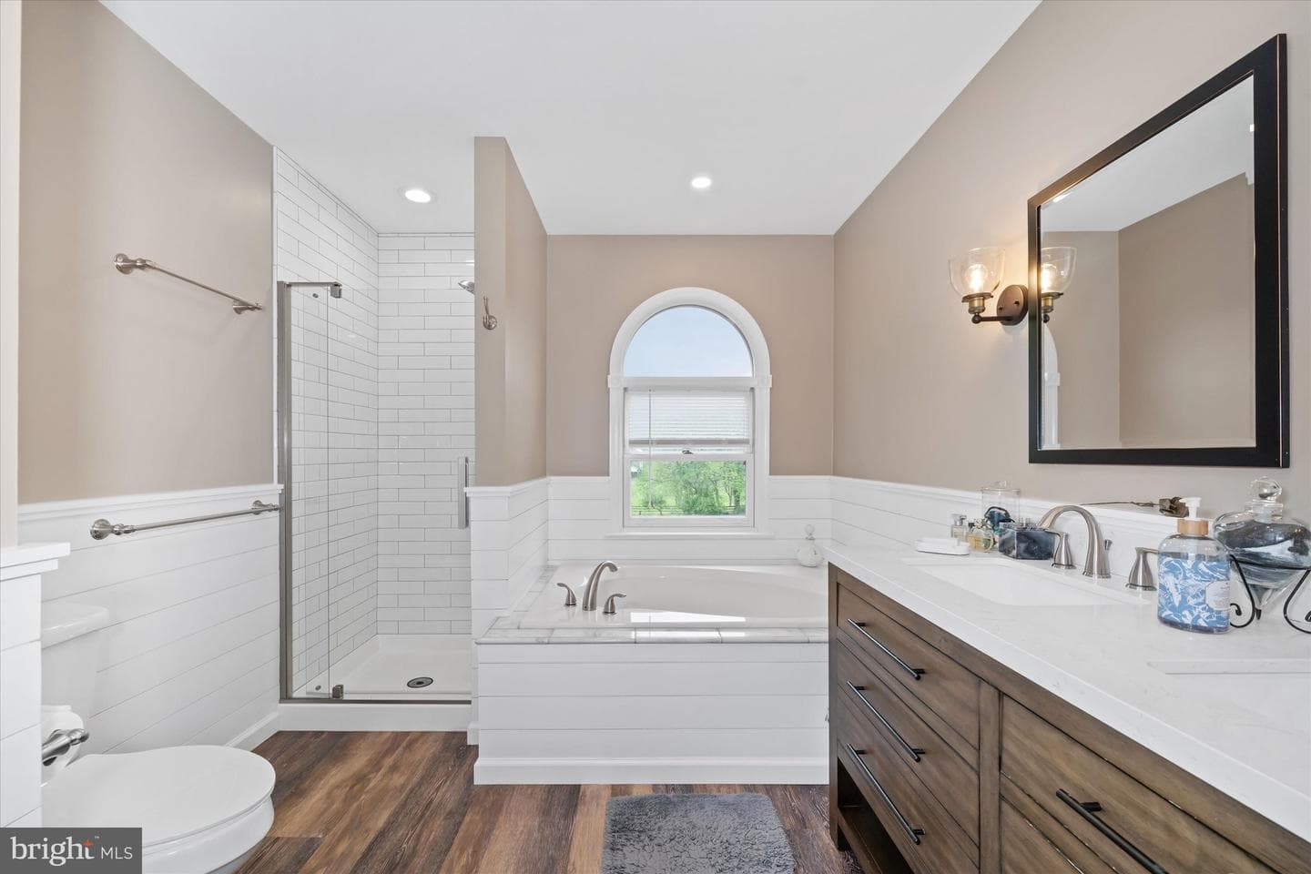 311 Clearfield Drive photo 36