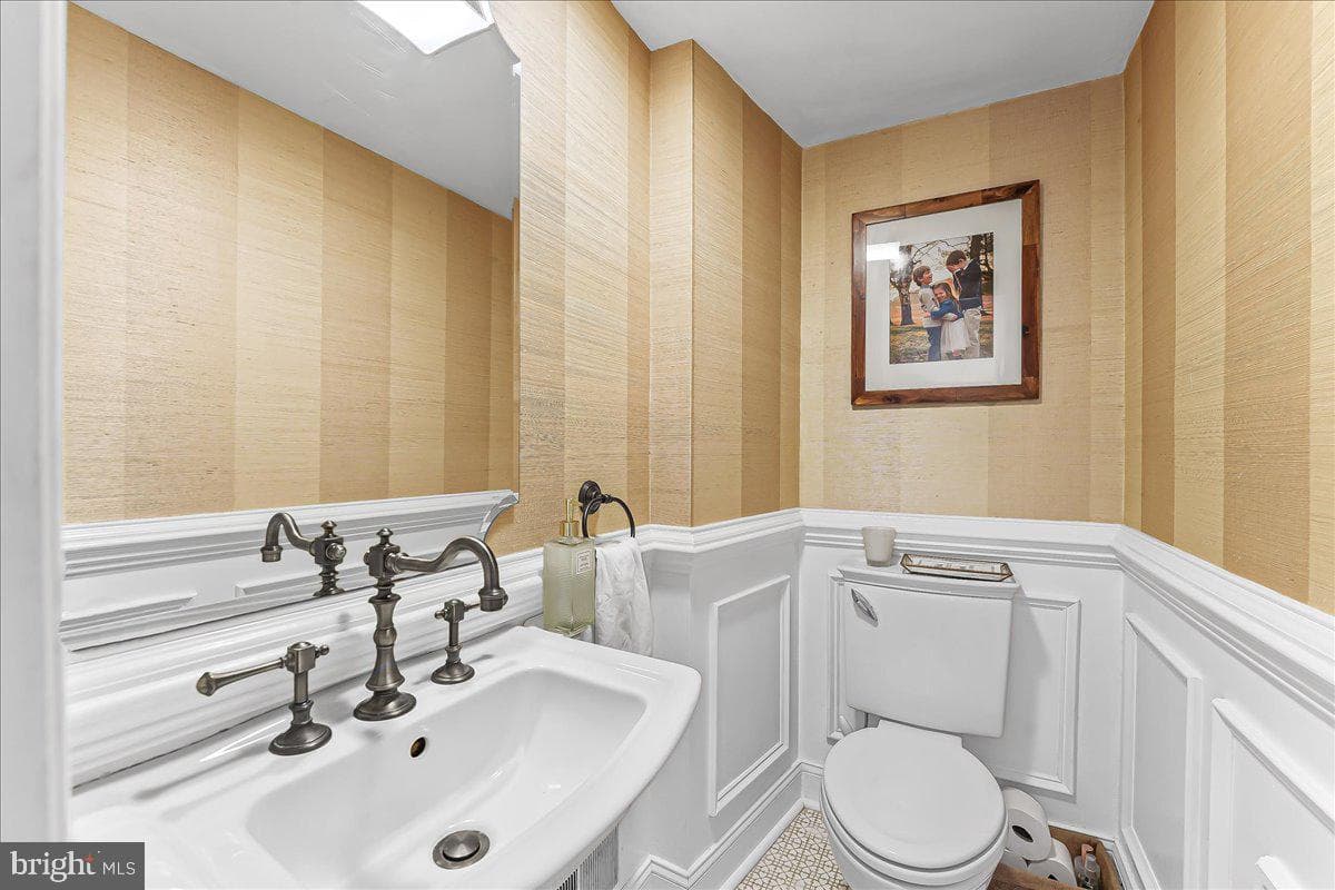 204 Country Gate Road photo 17
