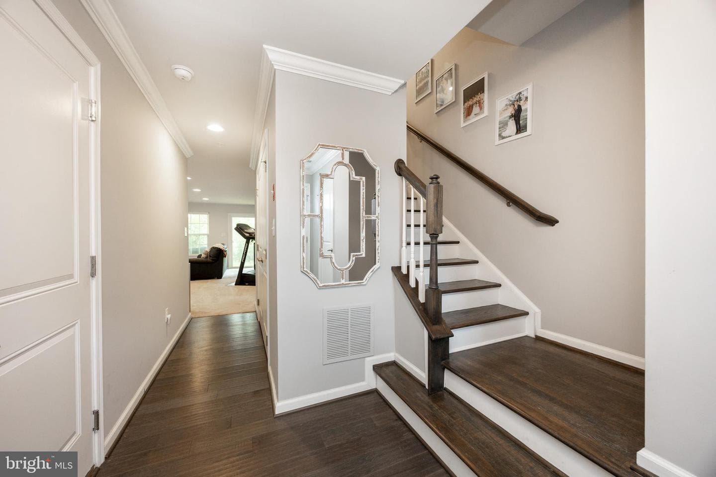 124 Cricket Drive photo 4