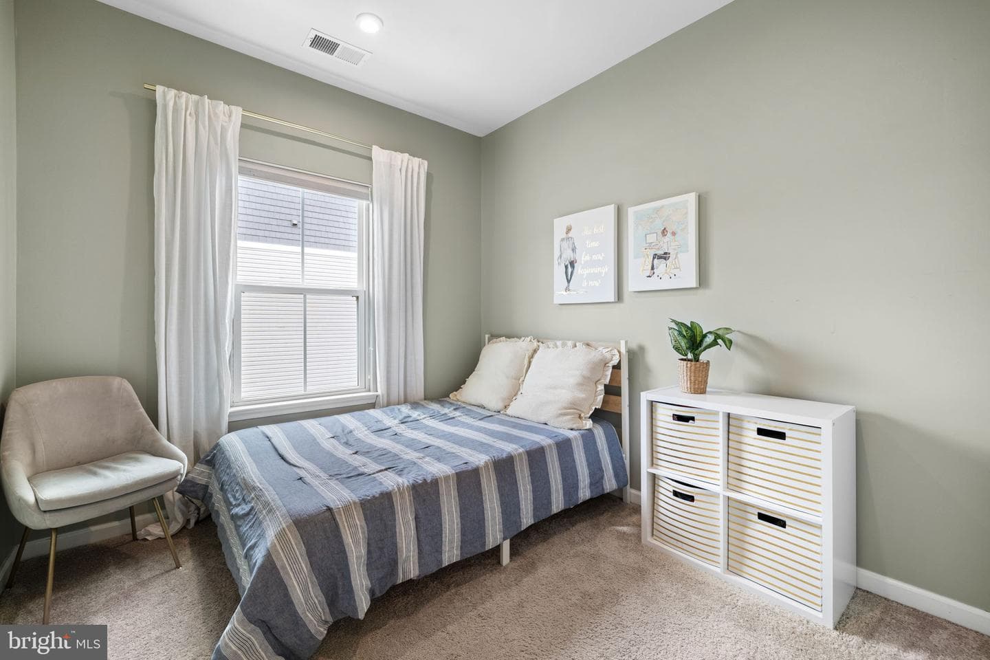 502 Sapphire Drive photo 44