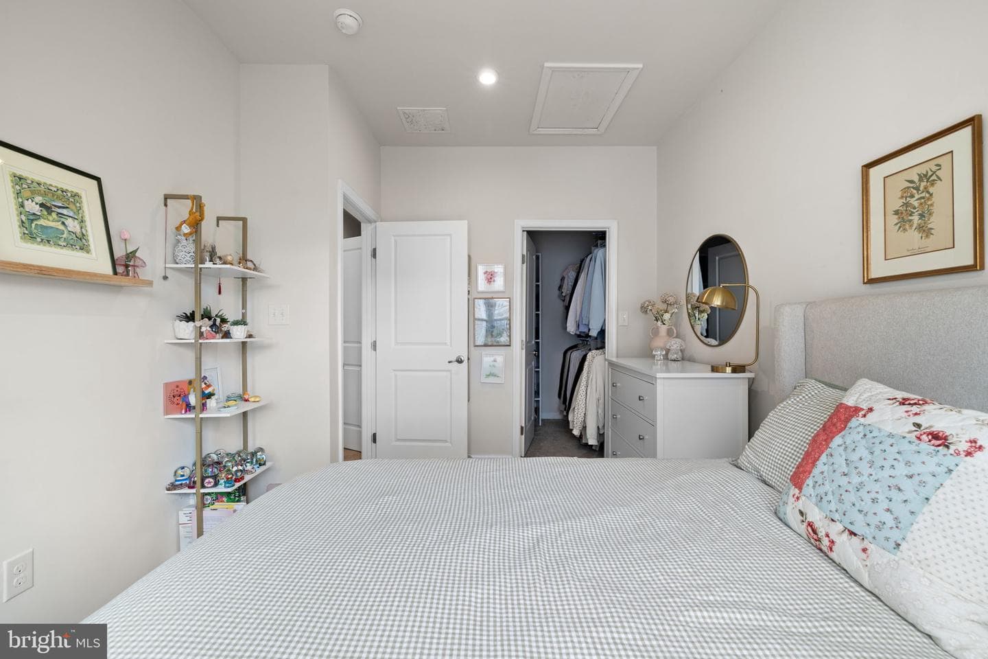 502 Sapphire Drive photo 50