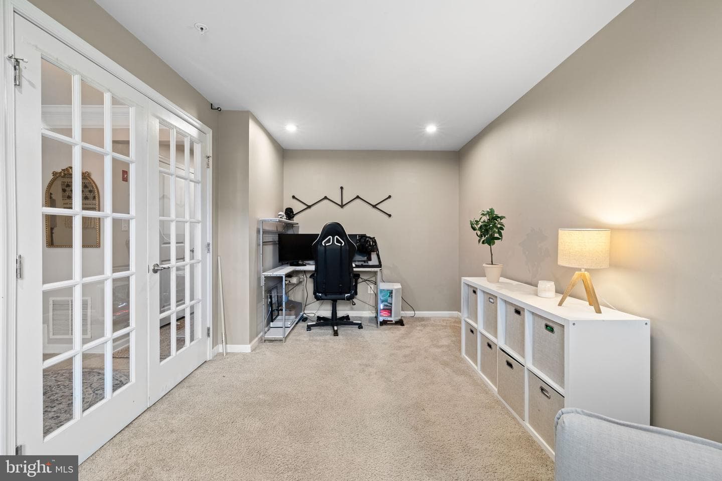 502 Sapphire Drive photo 53