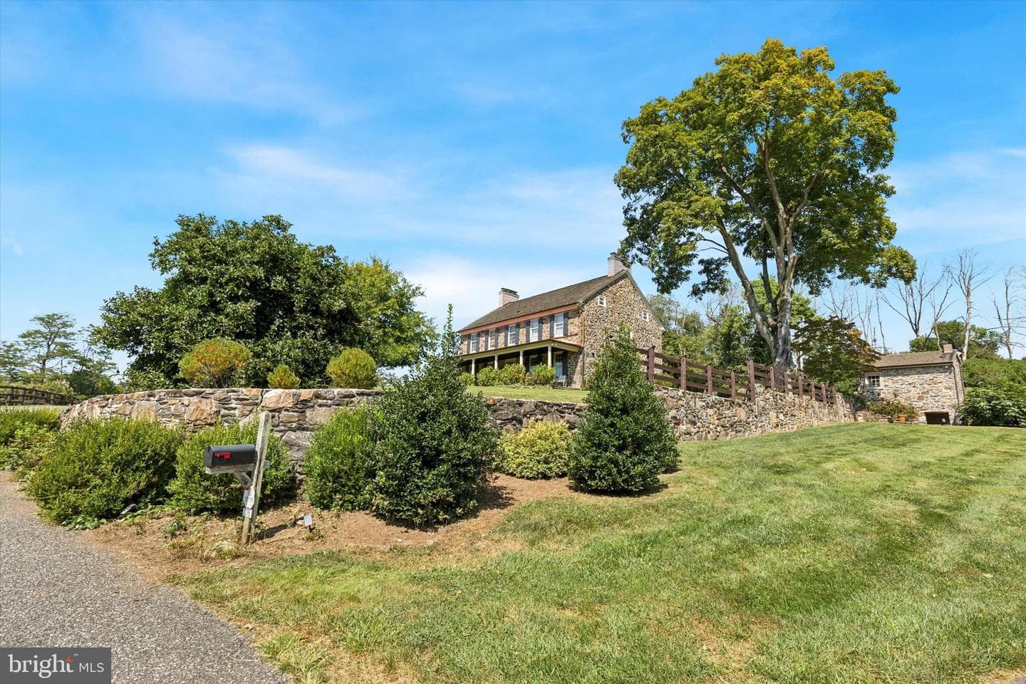 275 S Creek Road photo 6
