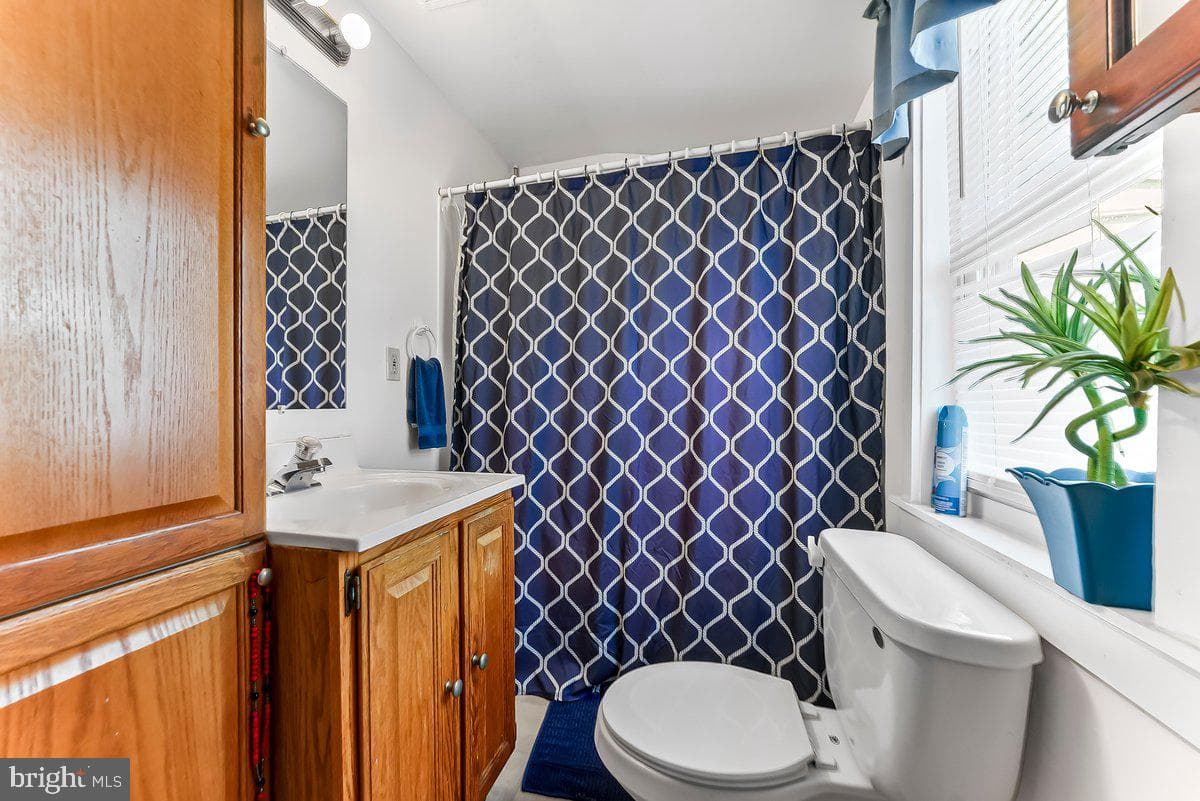 104 Hatfield Road photo 10