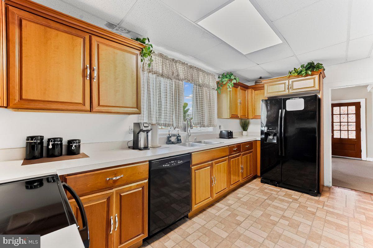 104 Hatfield Road photo 8