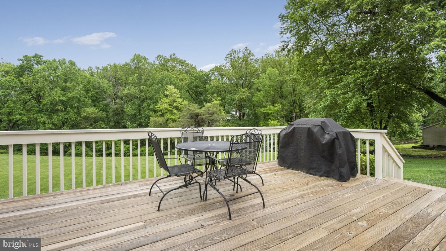 909 Greene Countrie Drive photo 12