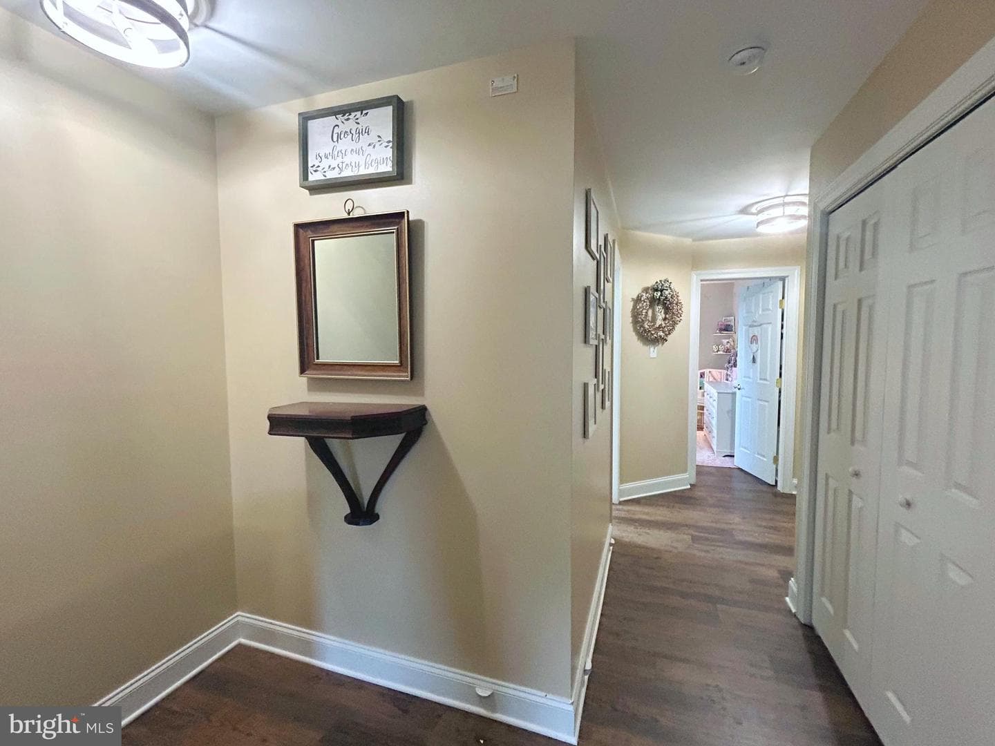 122 Red Oak Court photo 8