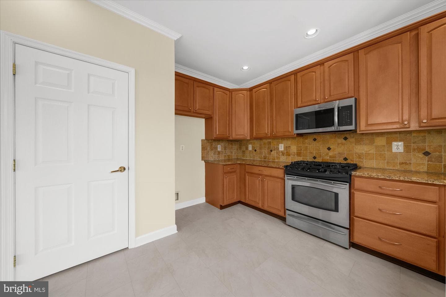 104 Stockton Square photo 16