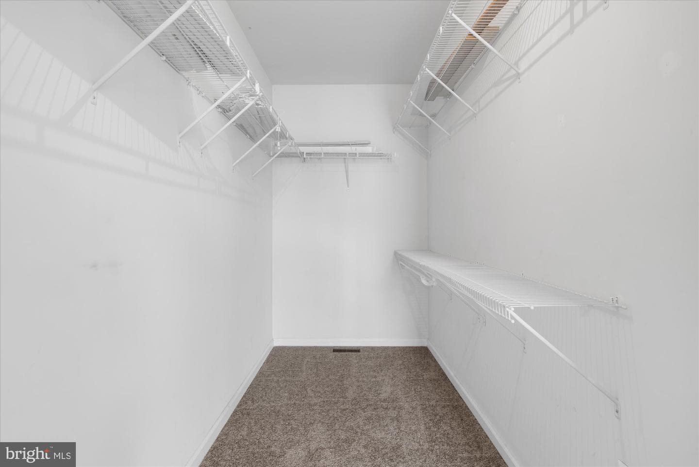 104 Stockton Square photo 26
