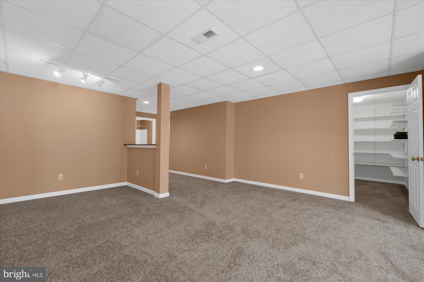 104 Stockton Square photo 39