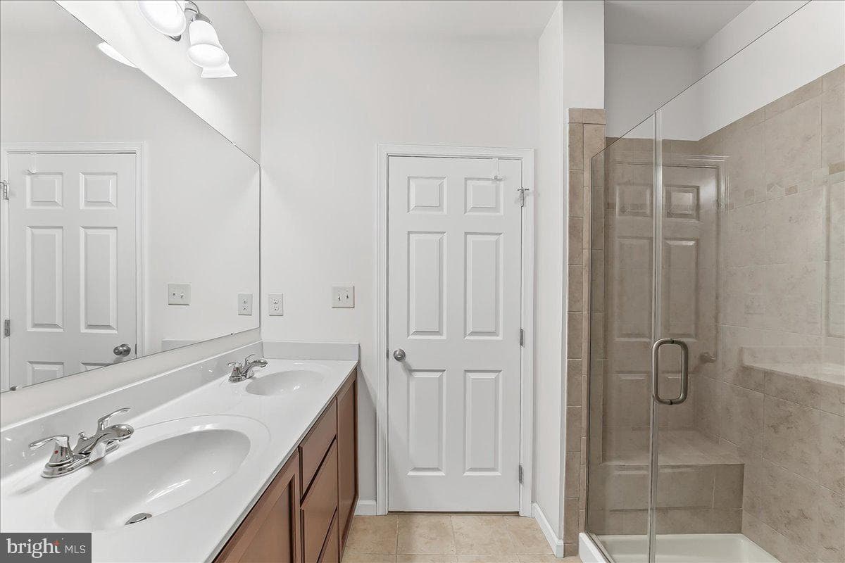 136 Harlow Pointe Court photo 16