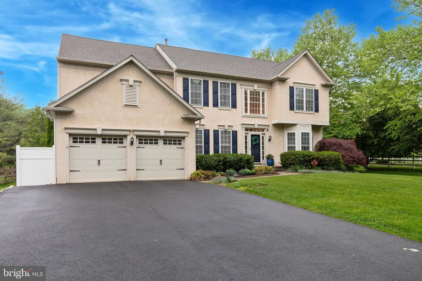 162 Applegate Drive photo 3