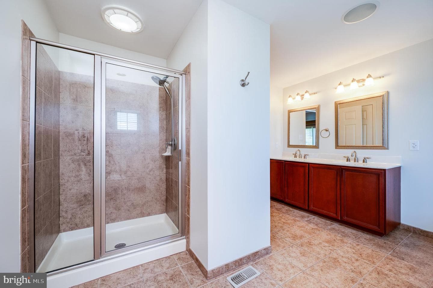 205 Merwood Drive photo 37