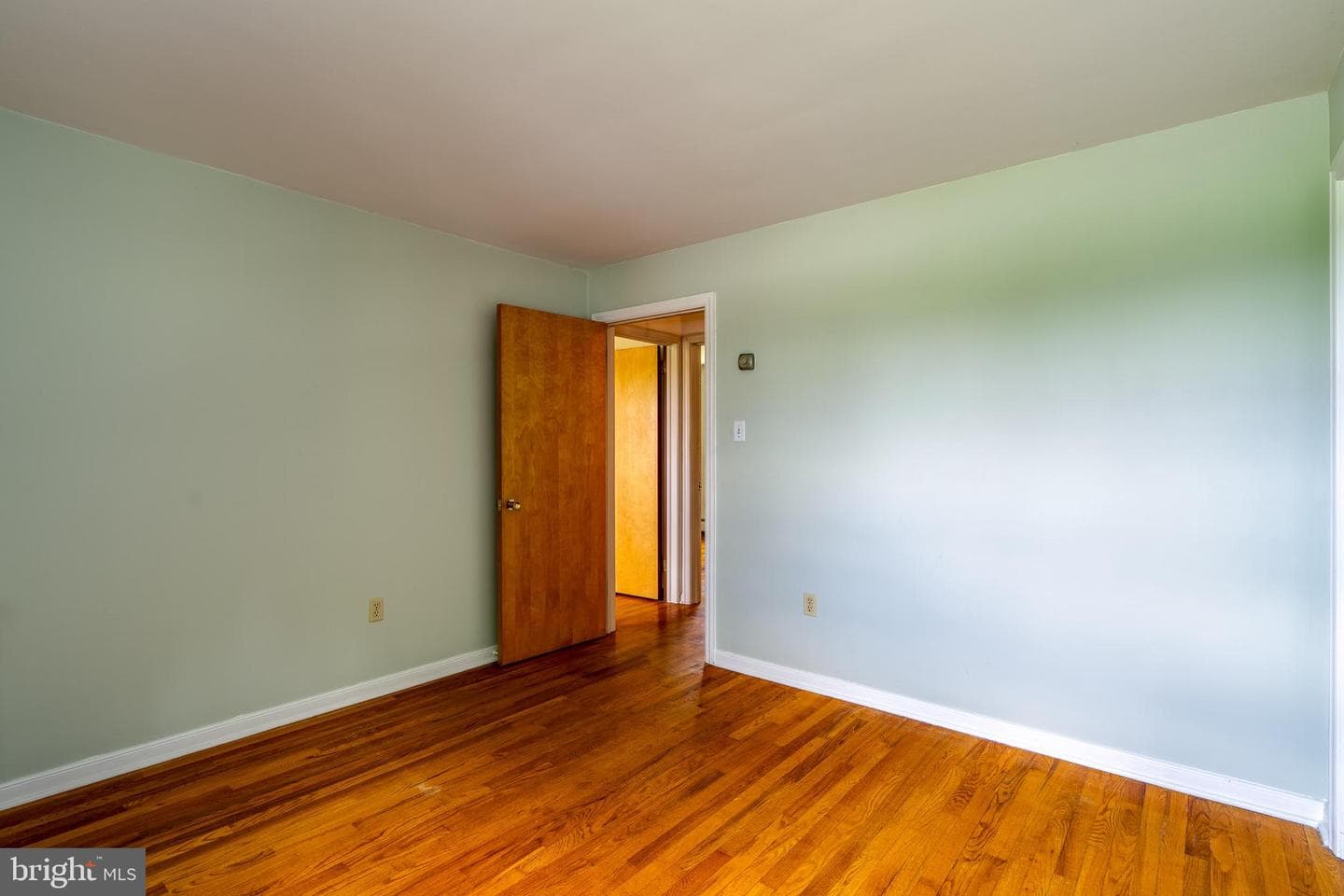 403 S Limestone Road photo 14