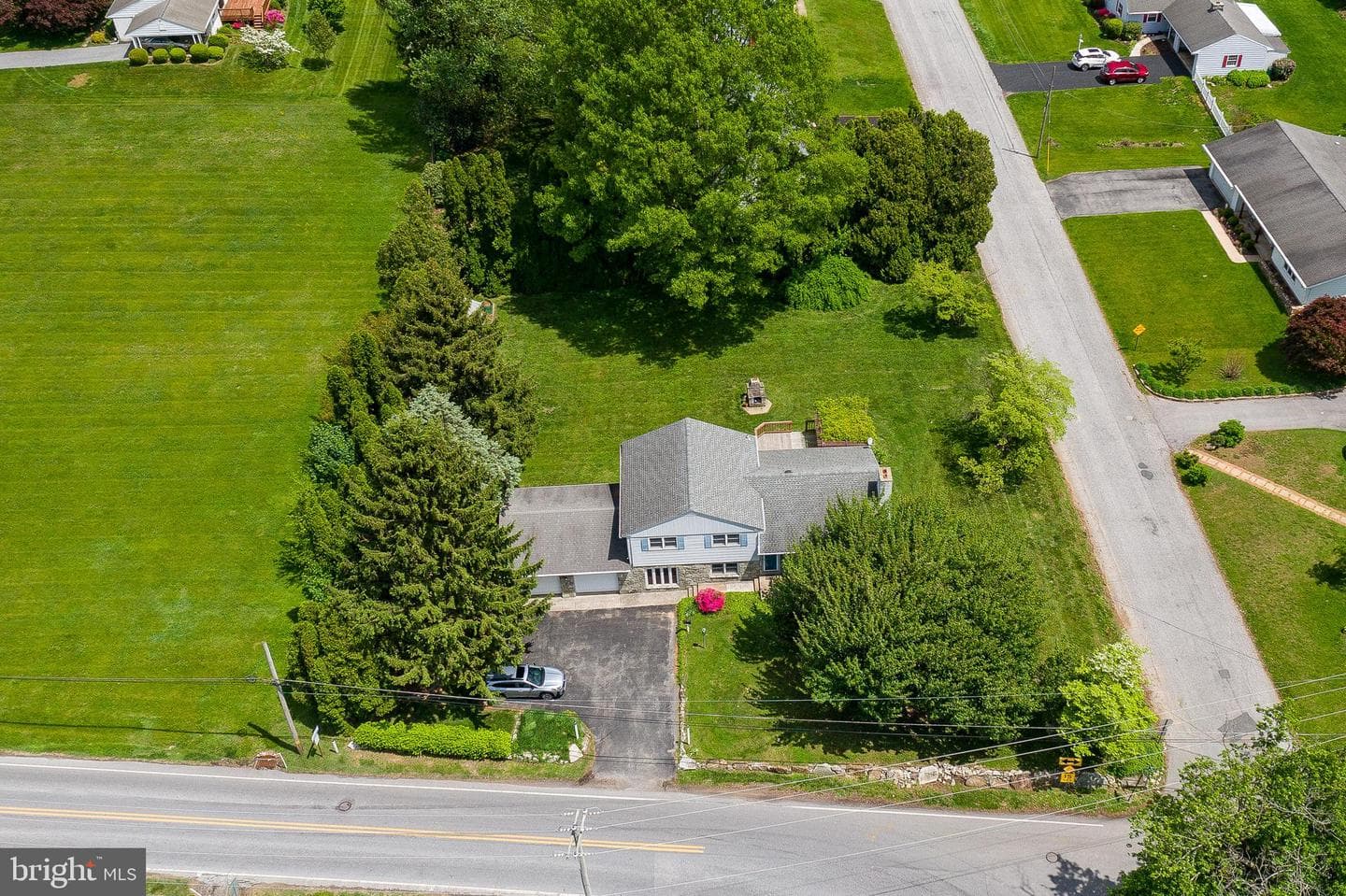 403 S Limestone Road photo 21
