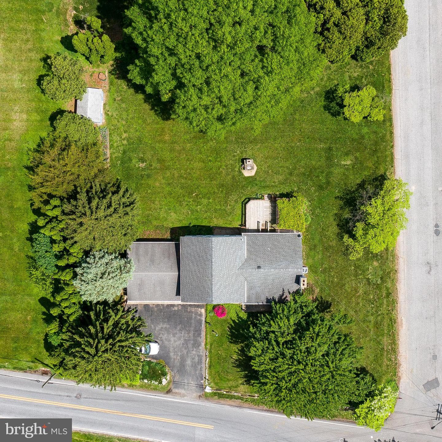 403 S Limestone Road photo 34