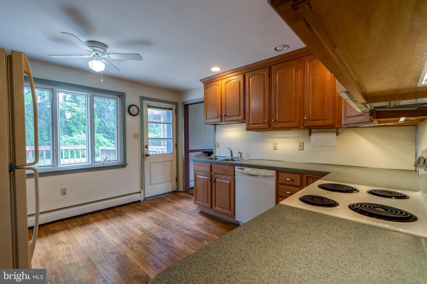 403 S Limestone Road photo 6