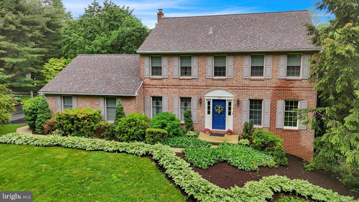 198 Bard Road photo 1
