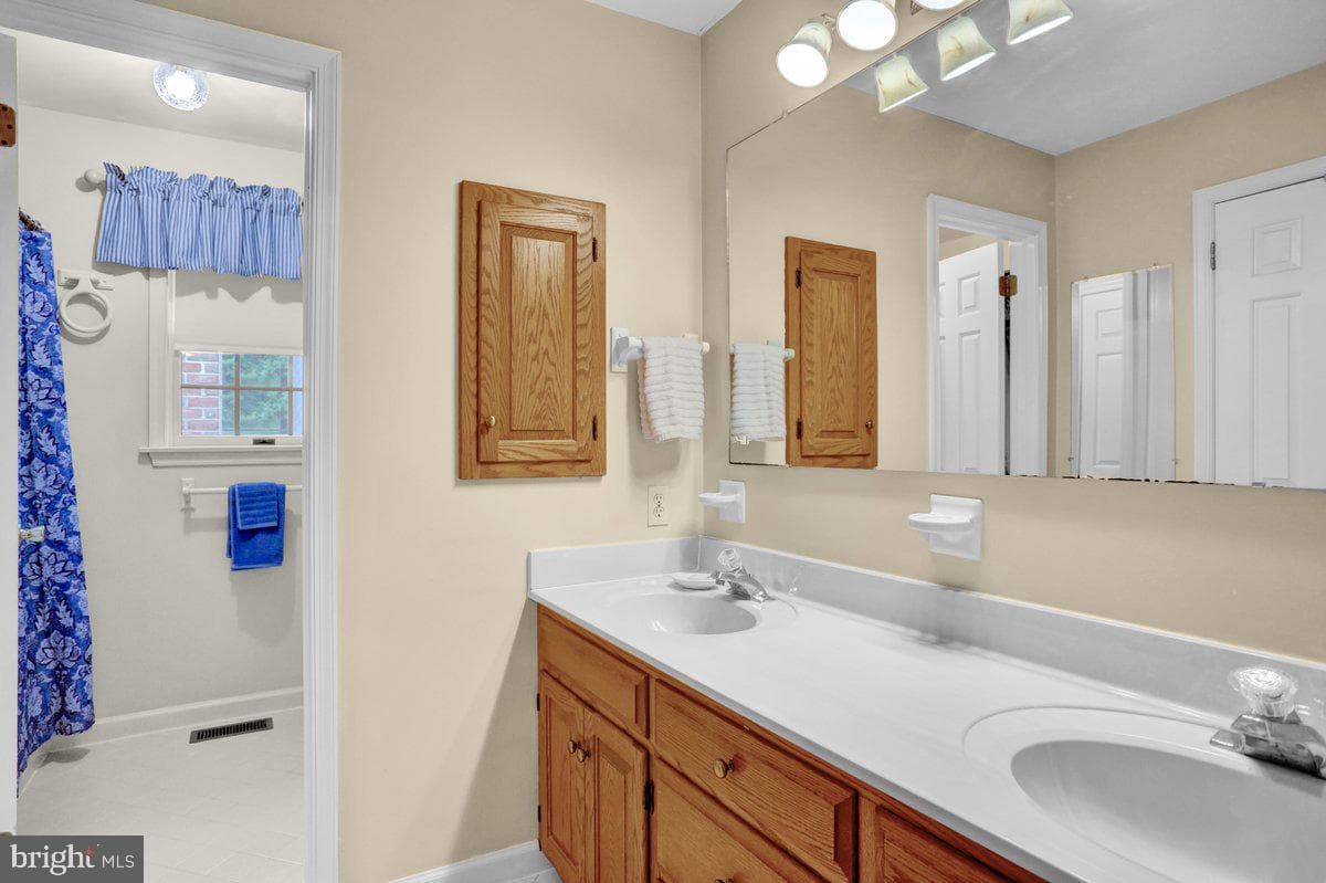 198 Bard Road photo 25