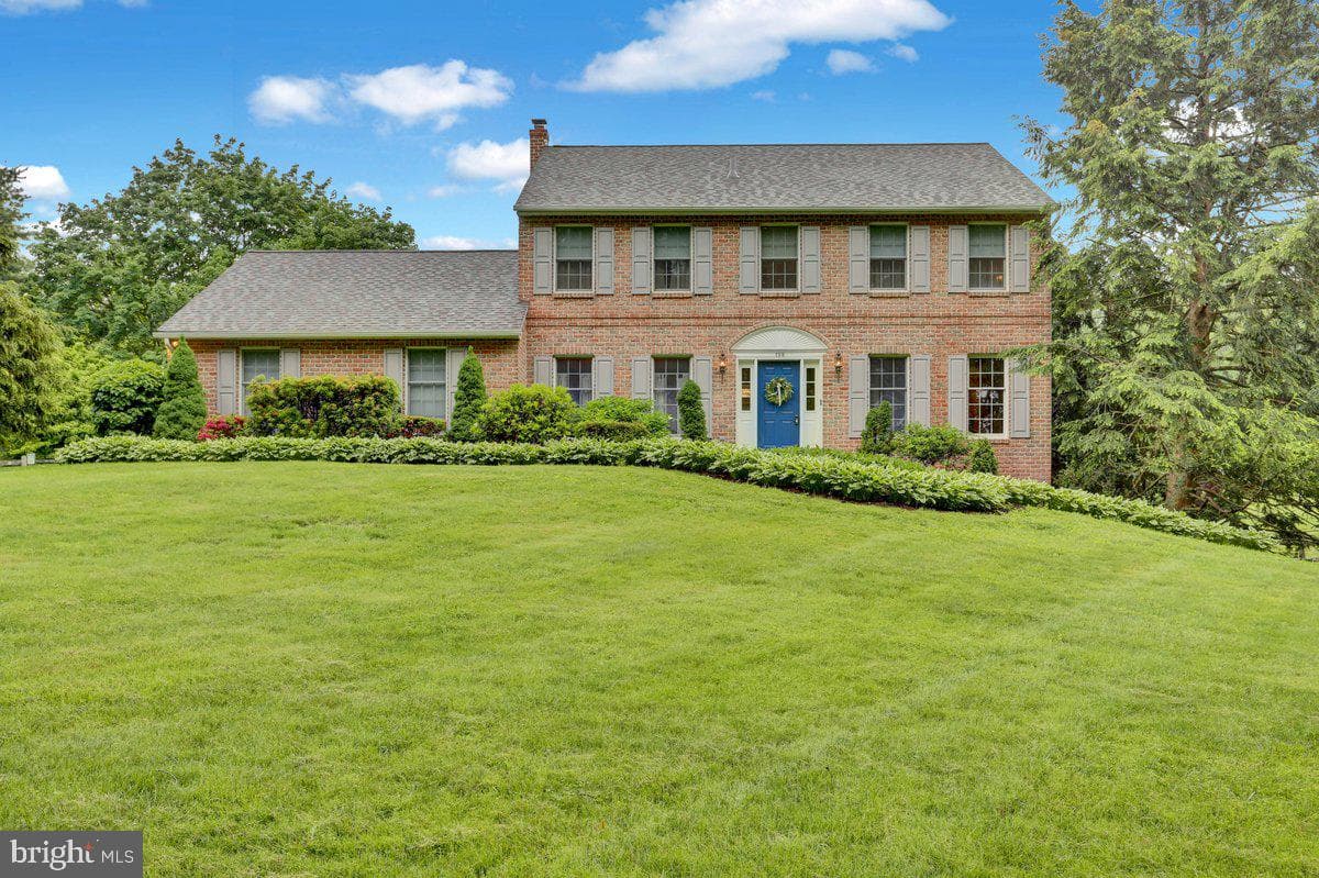 198 Bard Road photo 3
