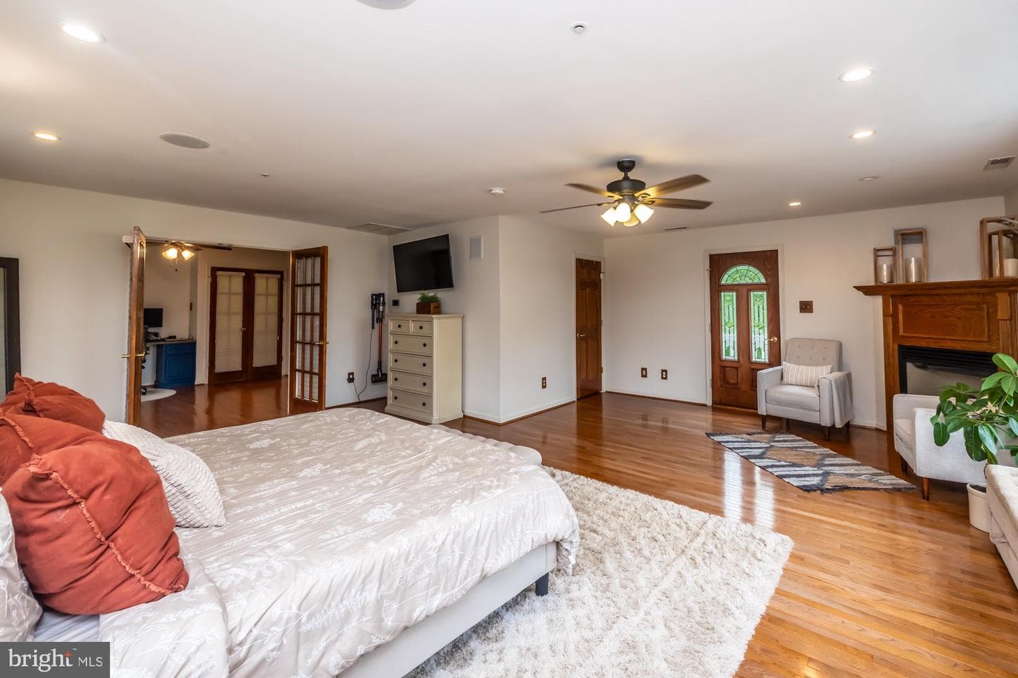 315 Tapestry Circle photo 27