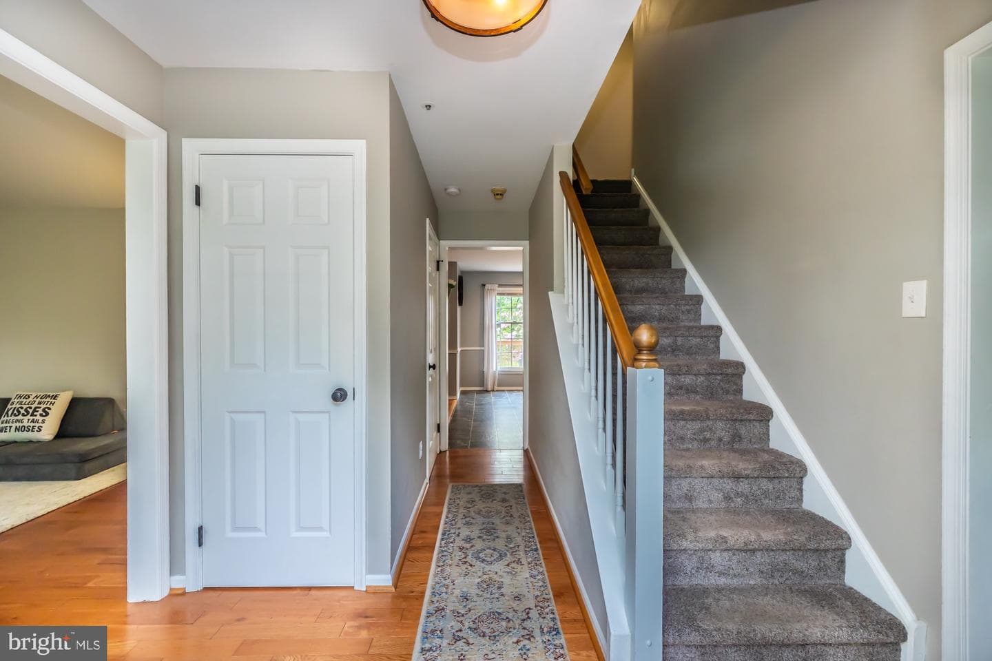 315 Tapestry Circle photo 9