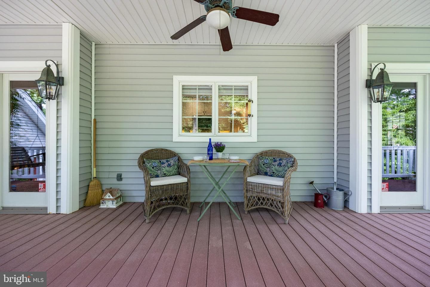 637 Huntington Drive photo 38