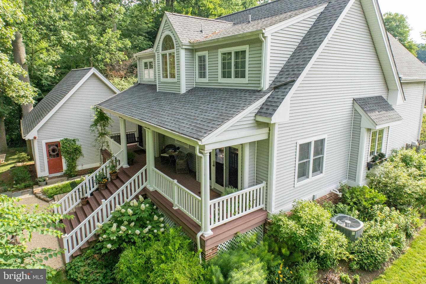 637 Huntington Drive photo 44