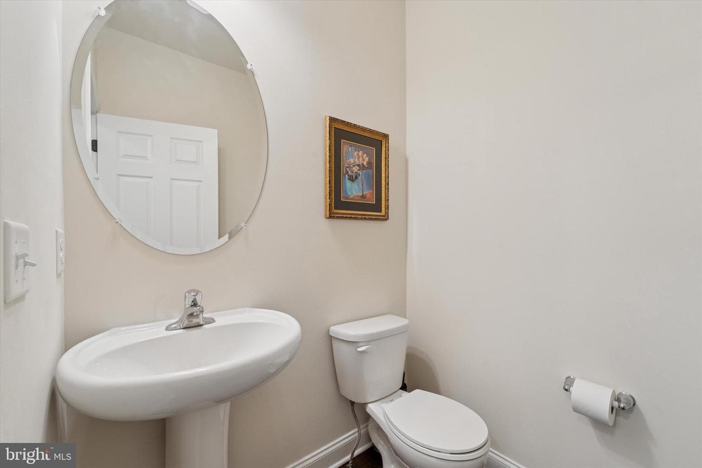 3357 Alydar Road photo 4