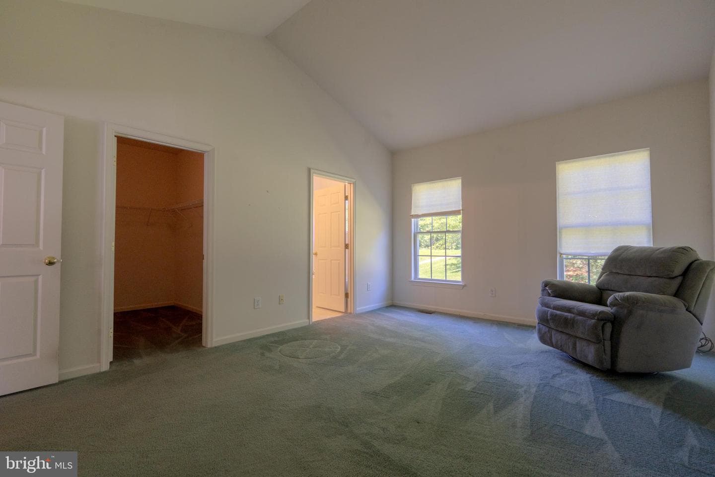 180 Milbury Road photo 14