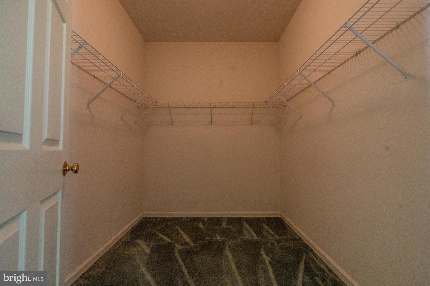 180 Milbury Road photo 15