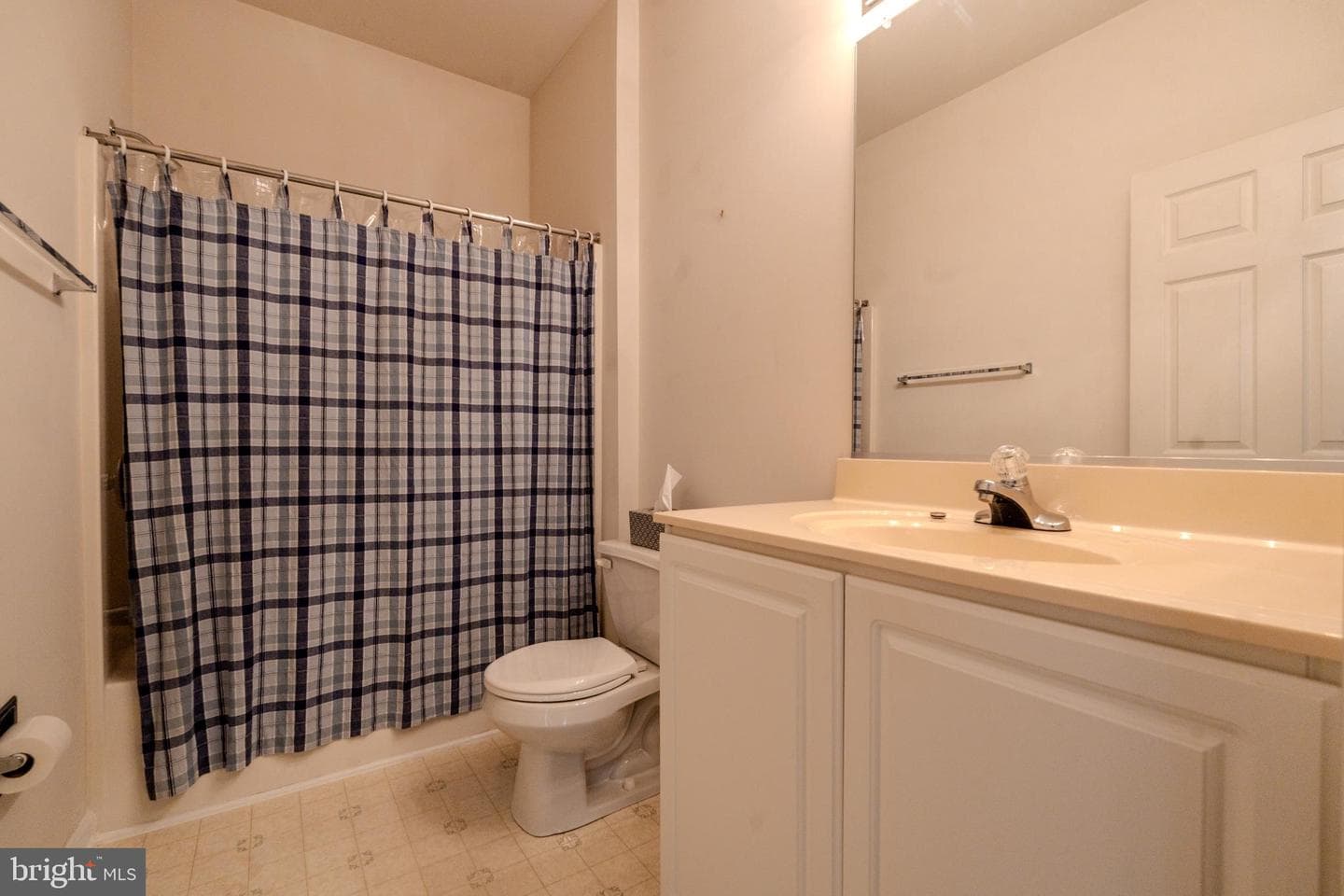 180 Milbury Road photo 18