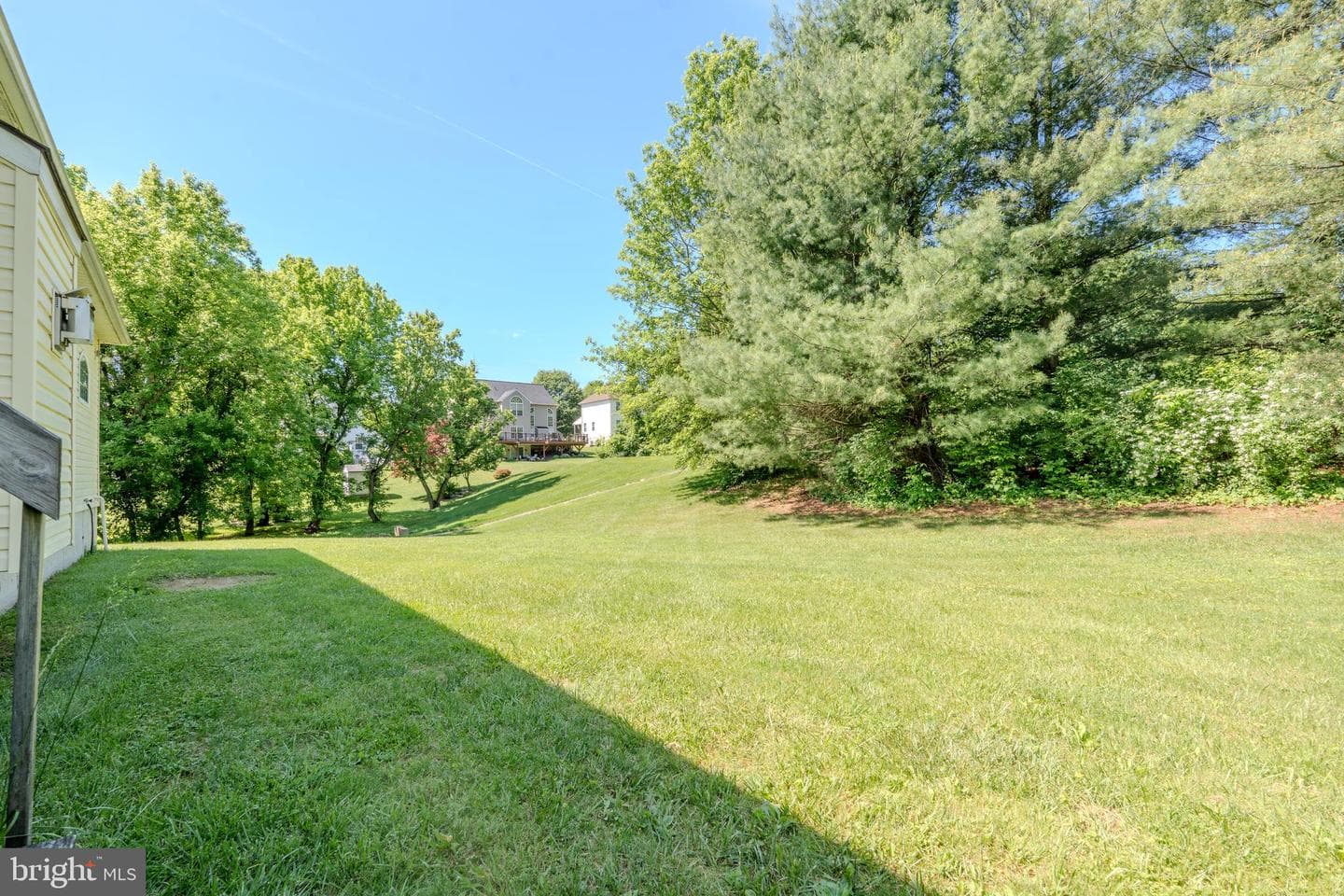 180 Milbury Road photo 24