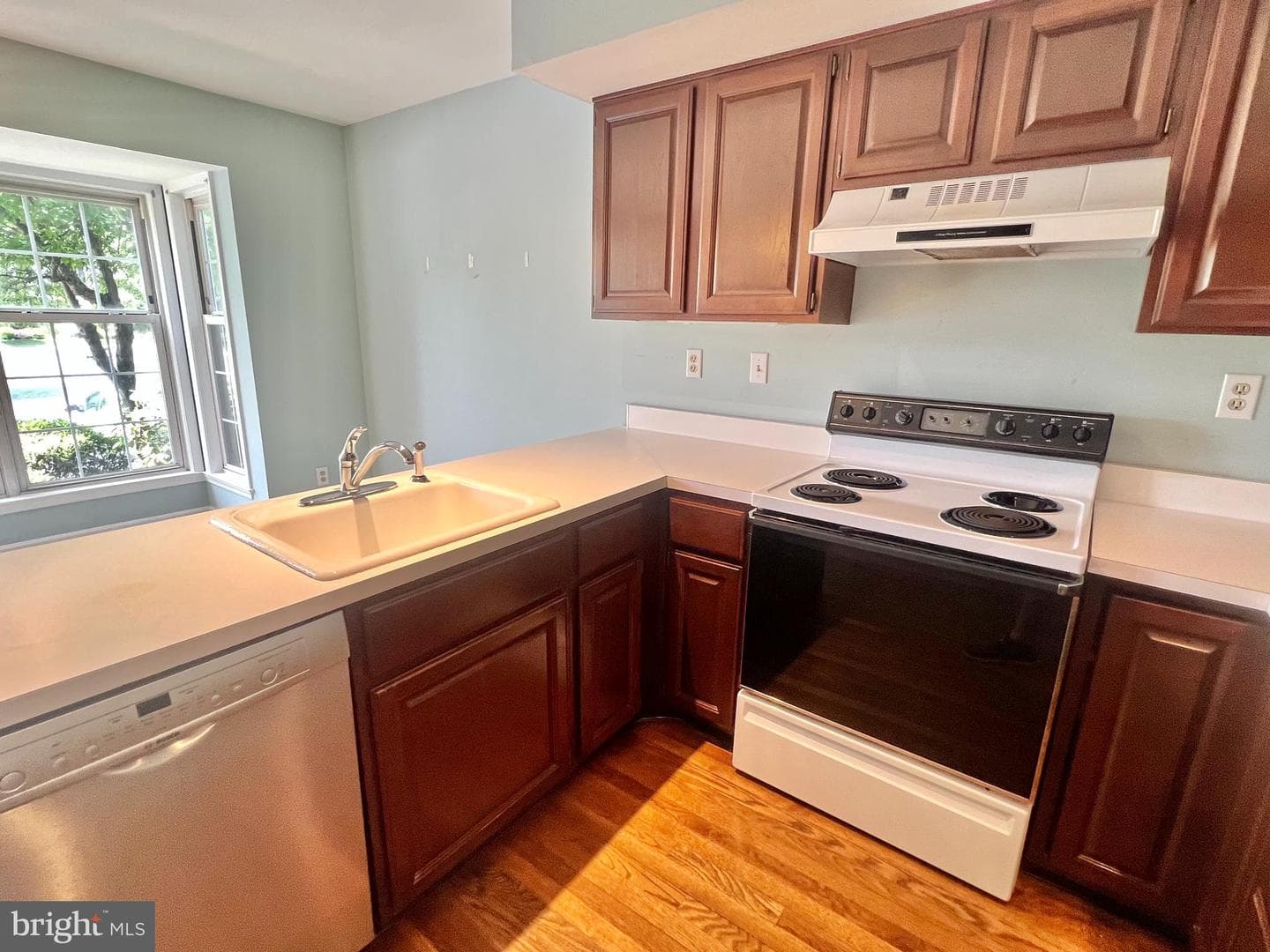 1203 Durham Court #47 photo 8