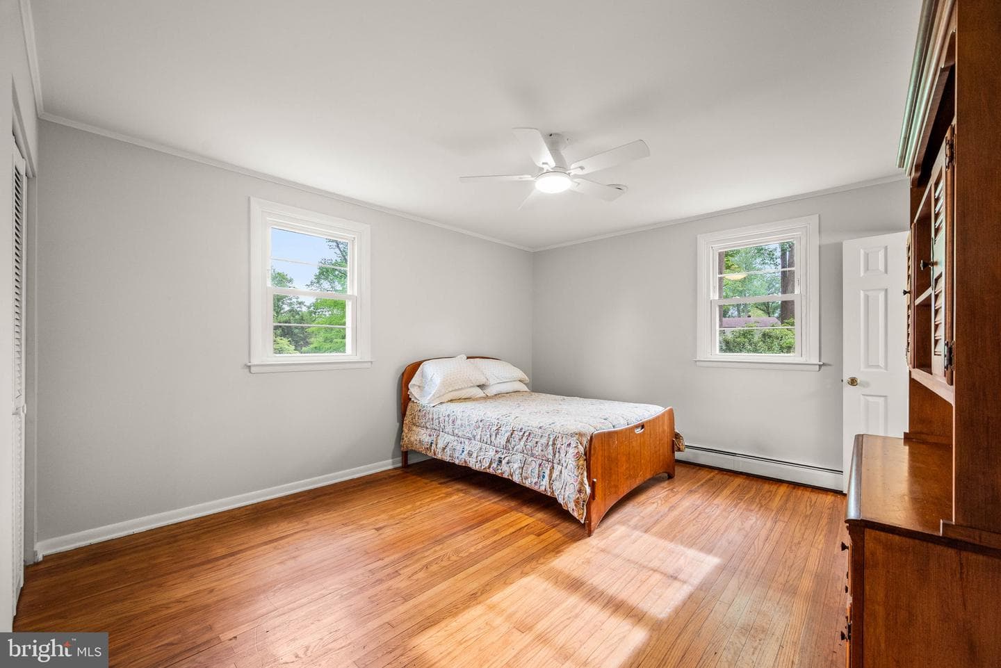 402 Rockland Avenue photo 12