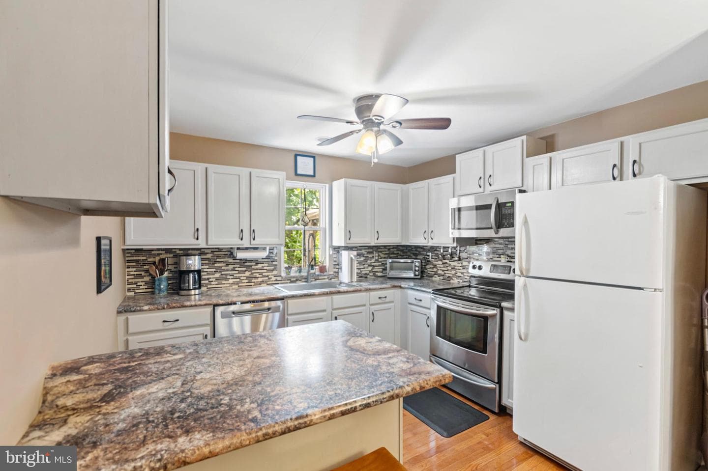 46 Pinckney Drive photo 5