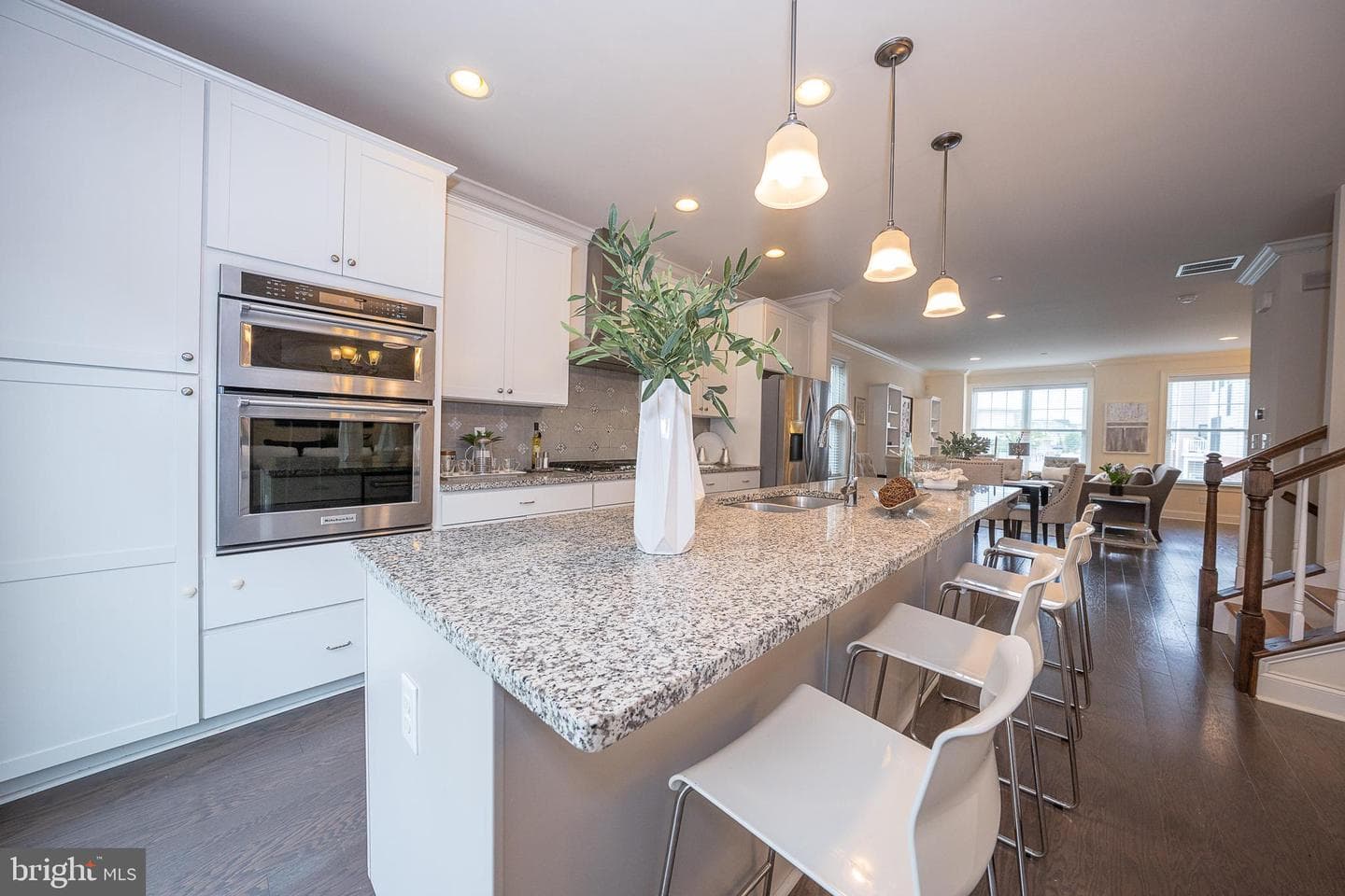 210 Skylar Lane photo 16