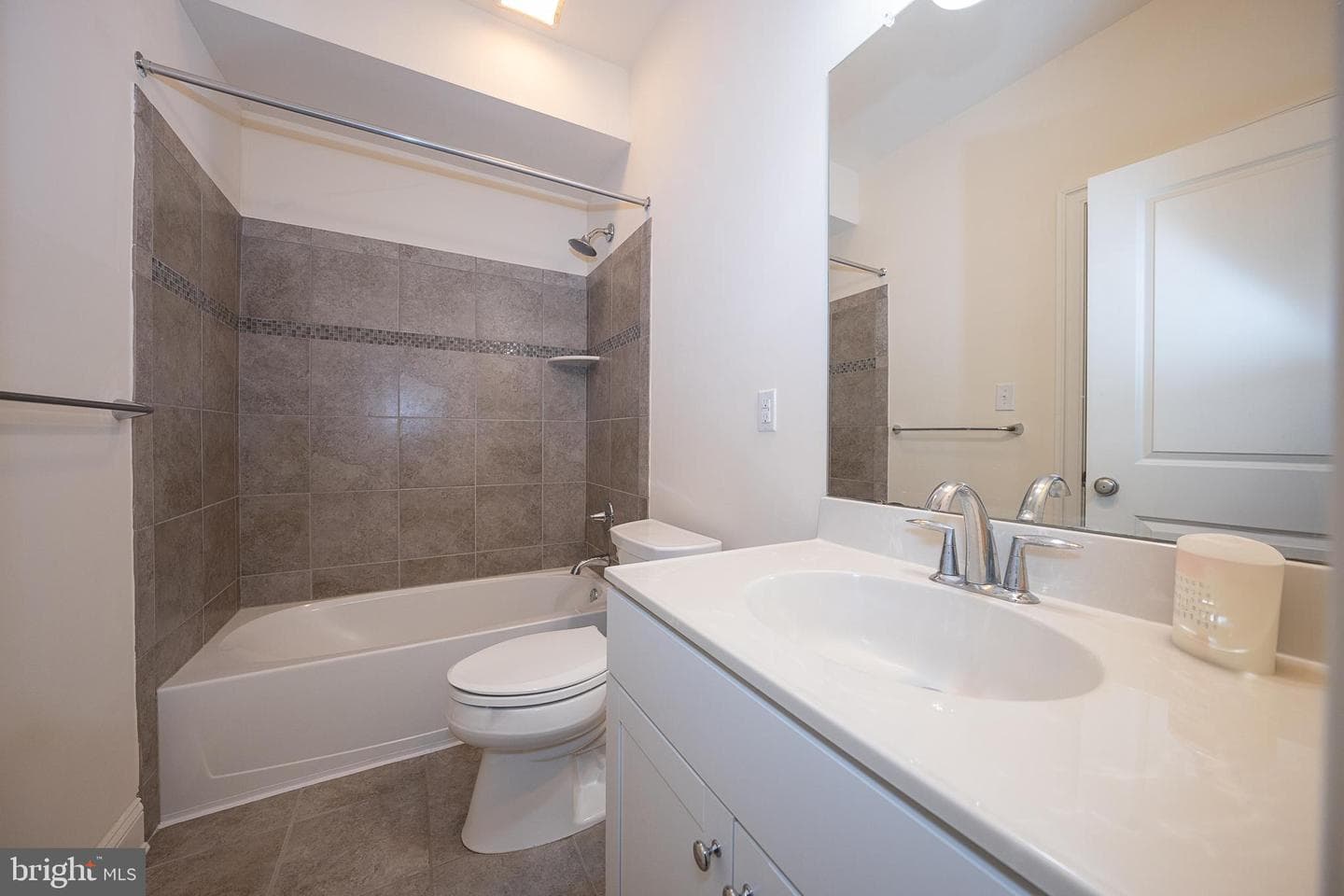 210 Skylar Lane photo 27