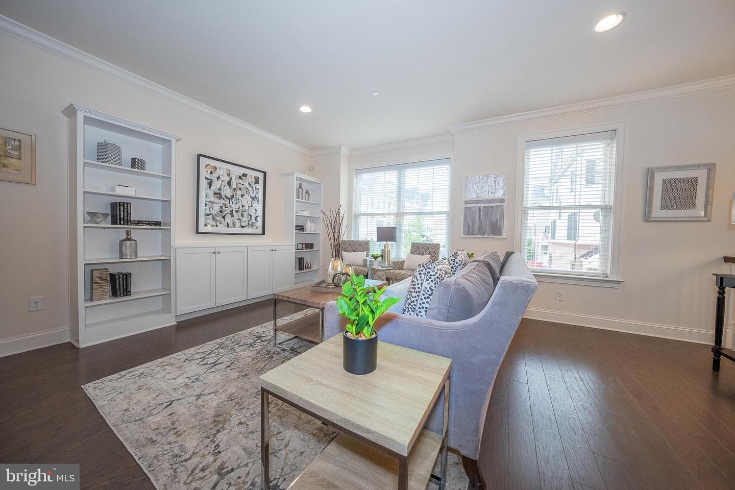 210 Skylar Lane photo 6