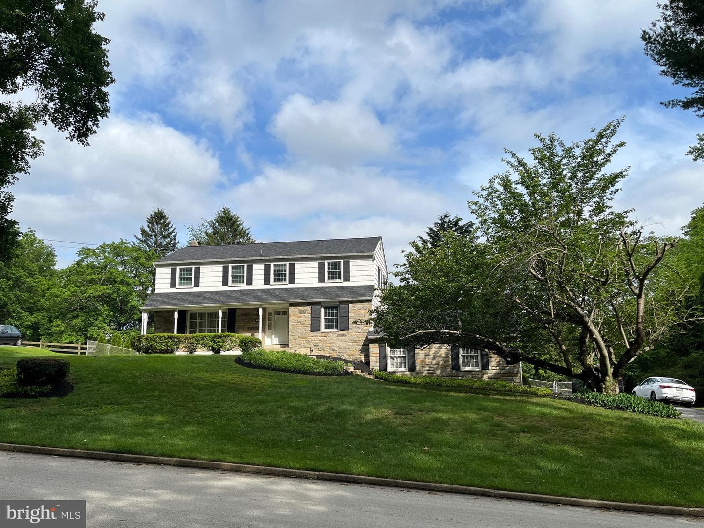 328 Caswallen Drive photo 3